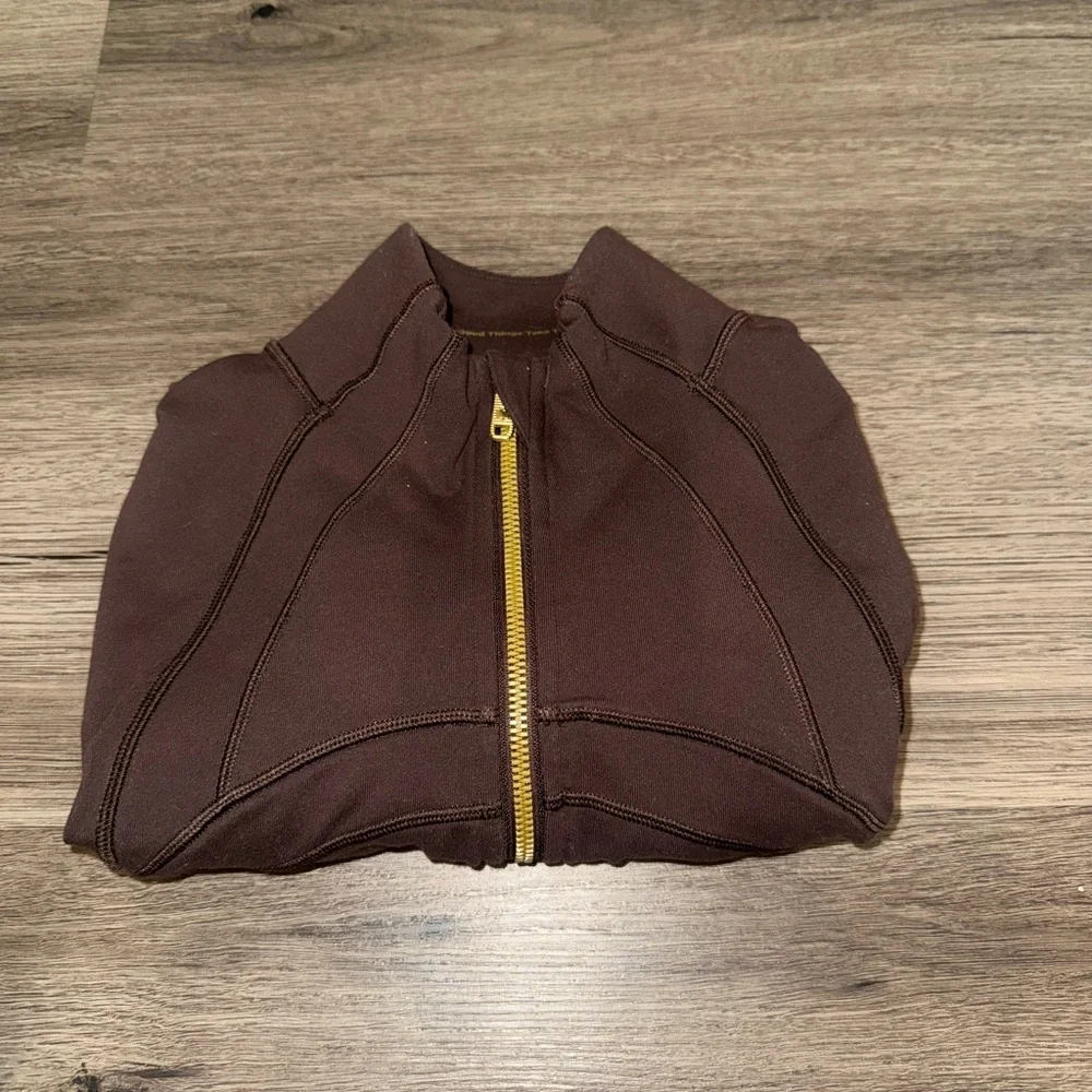Lululemon Define Cropped Half-Zip Jacket | Color: ESPR / Brown | Size: 8 - Picture 5 of 7